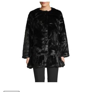 Brand new w/o tag Kate spade faux-fur peplum coat